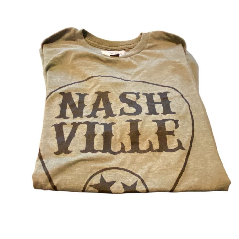 Nashville men’s size small short sleeved tee new with tags